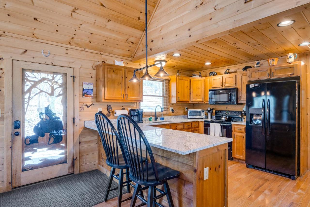 Blue Ridge Bear Bungalow Esterno foto