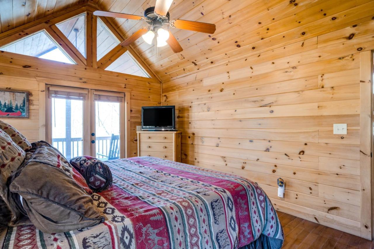 Blue Ridge Bear Bungalow Esterno foto