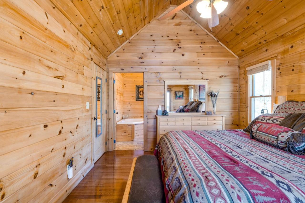 Blue Ridge Bear Bungalow Esterno foto