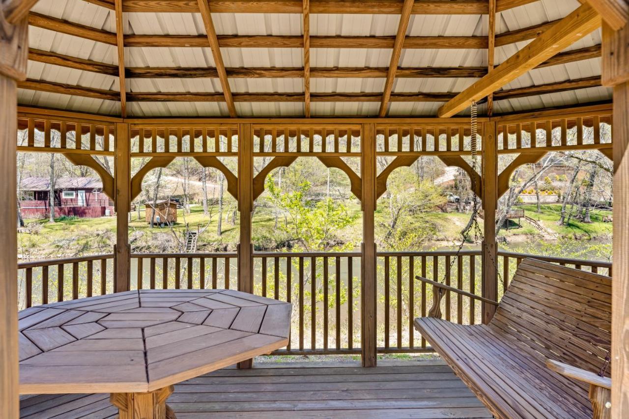 Blue Ridge Bear Bungalow Esterno foto